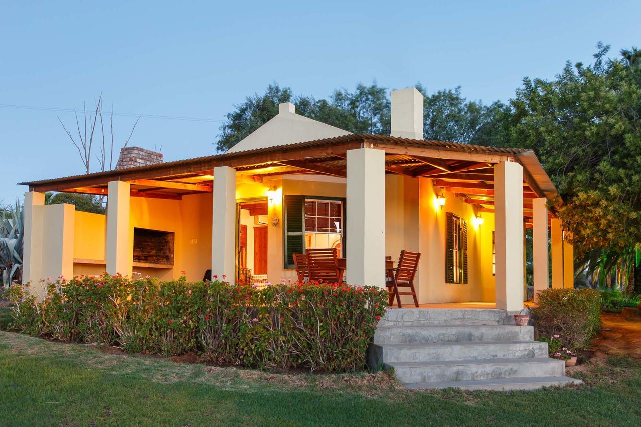 De Denne Country Guest House Oudtshoorn Luaran gambar